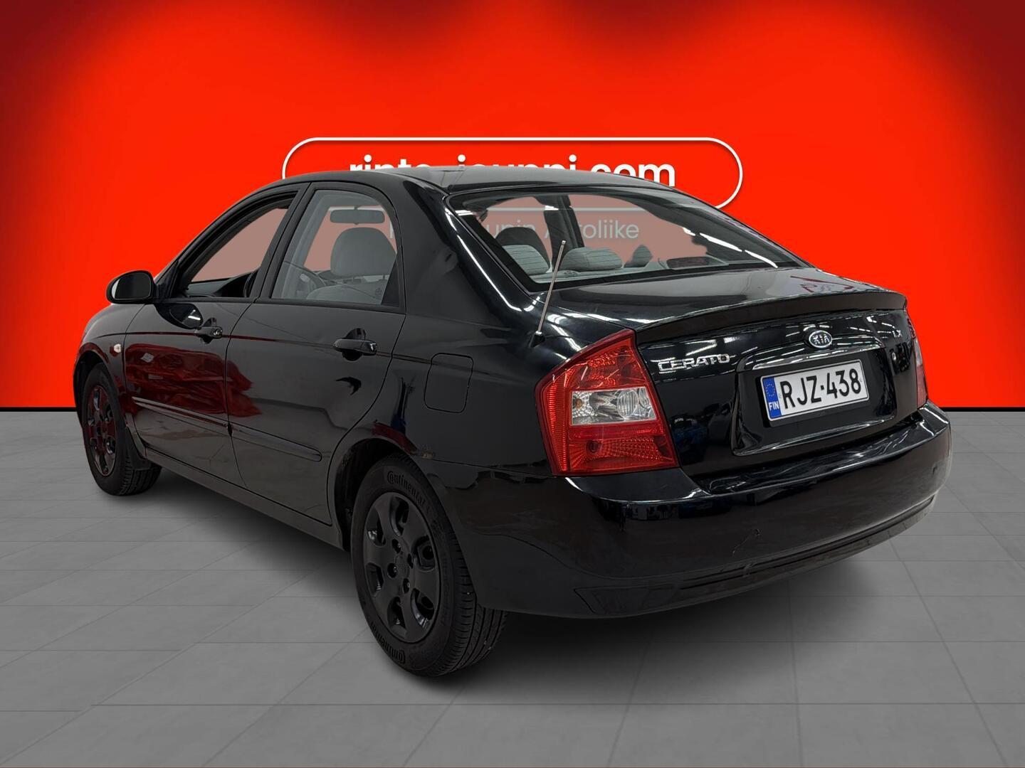 KIA Cerato 2005