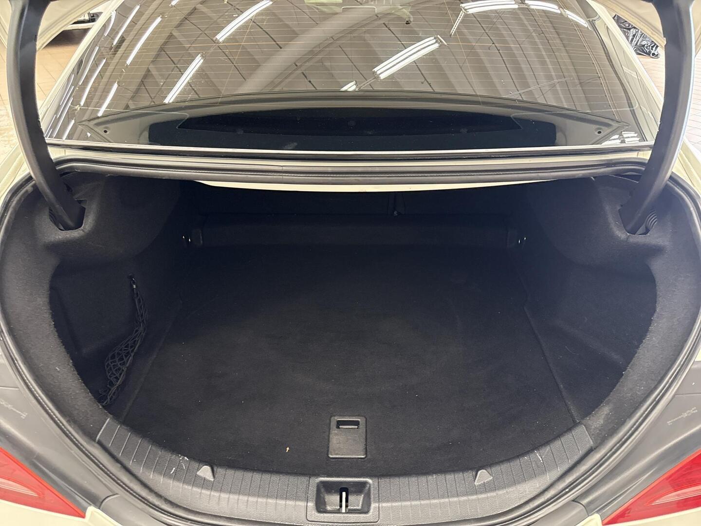 MERCEDES-BENZ CLA 2013