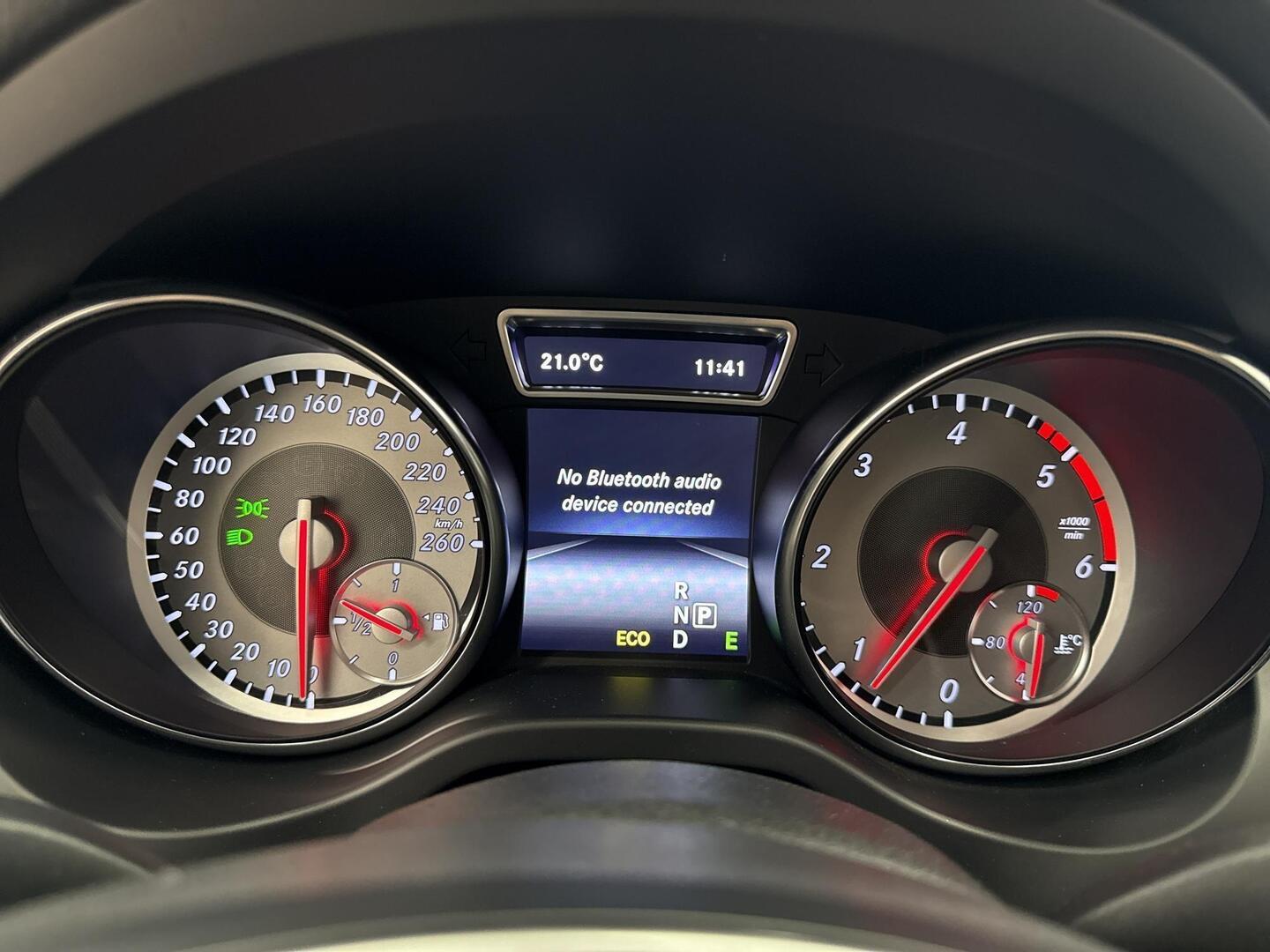 MERCEDES-BENZ CLA 2013