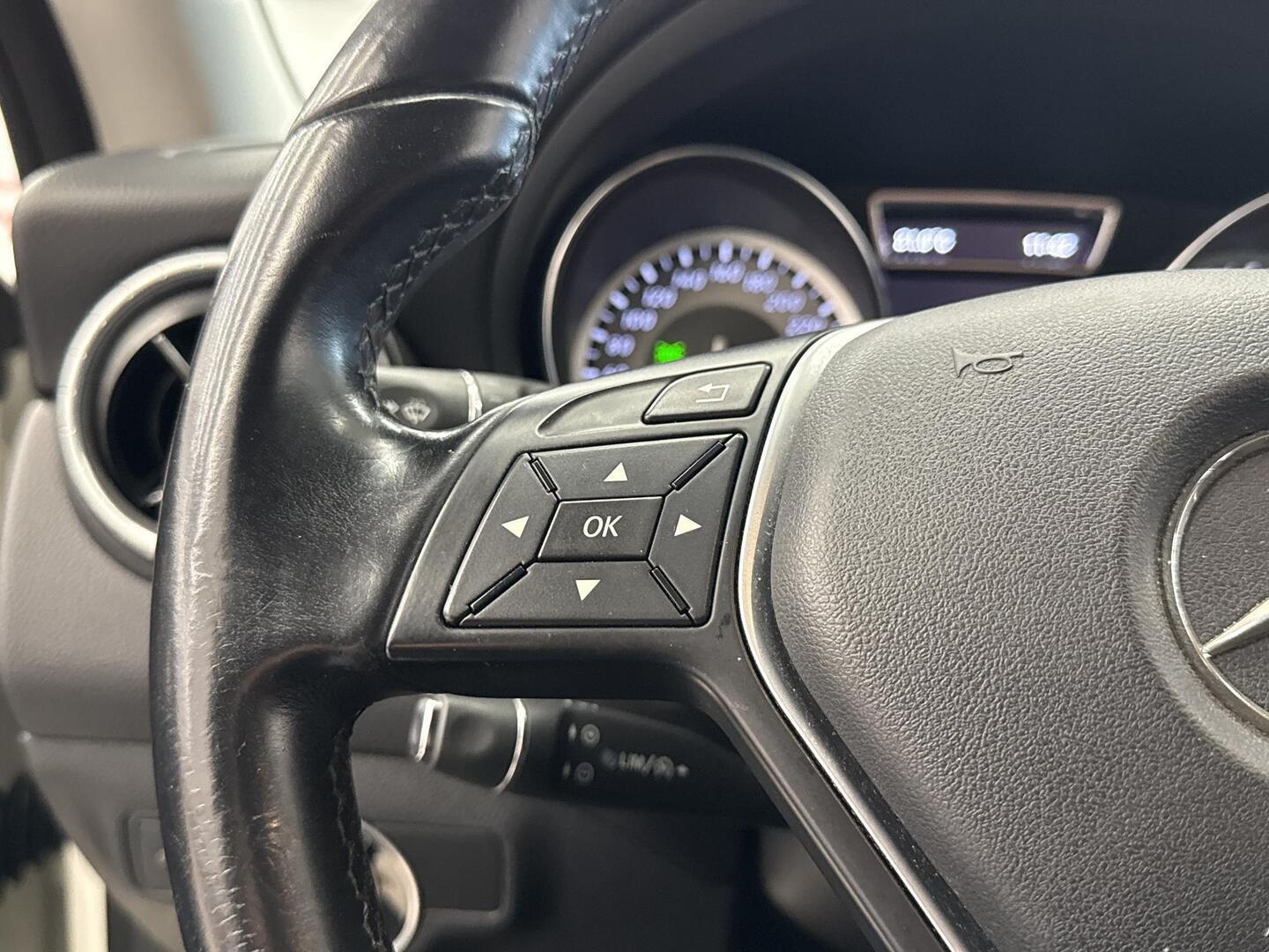 MERCEDES-BENZ CLA 2013