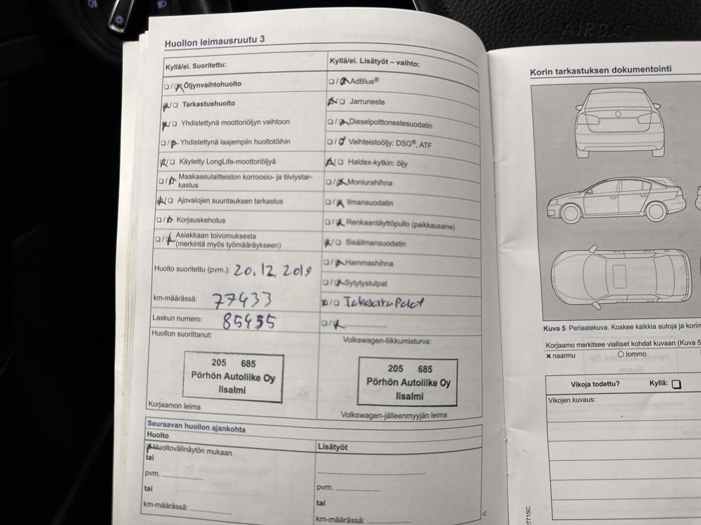 VOLKSWAGEN Golf 2016