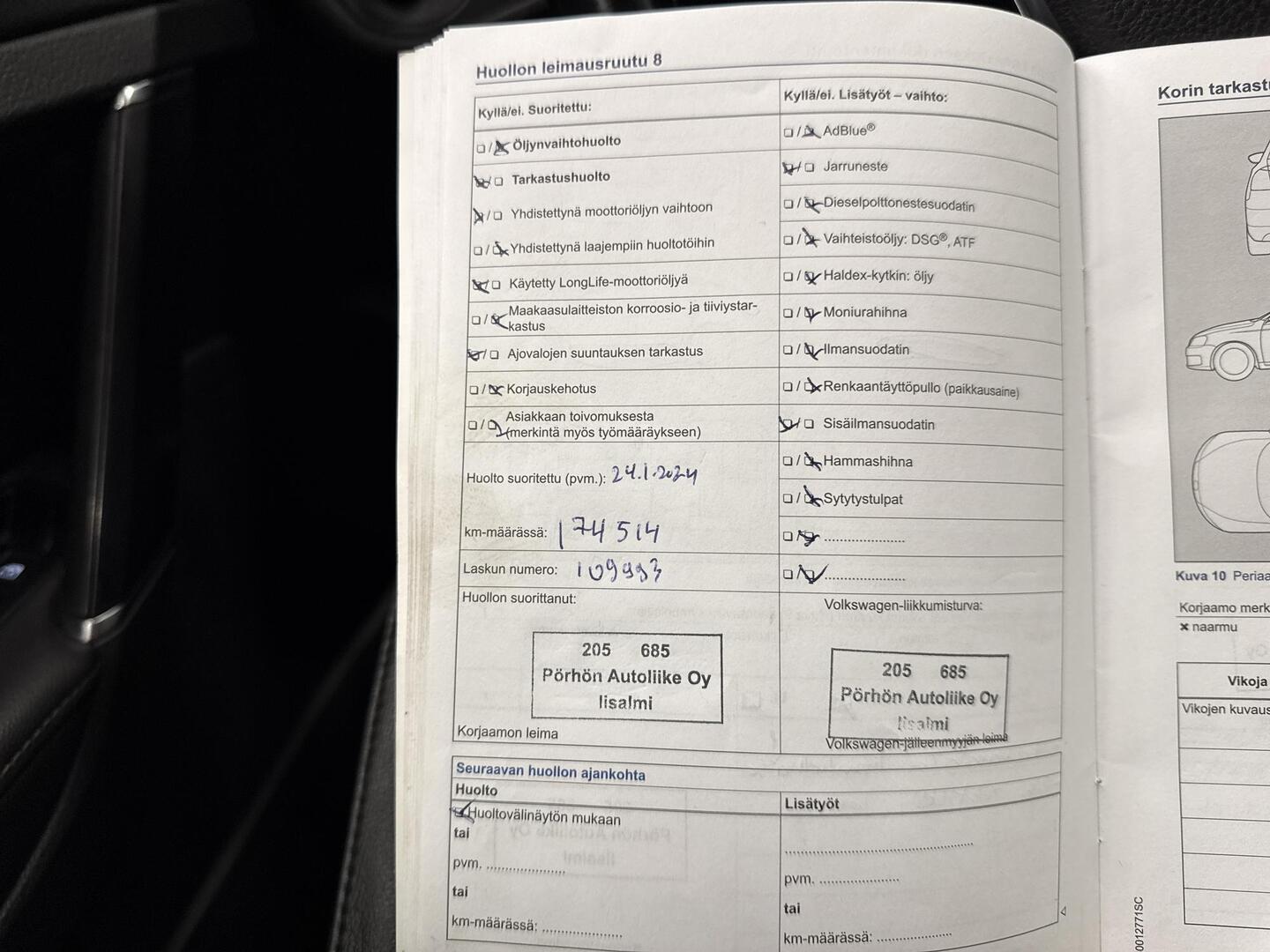 VOLKSWAGEN Golf 2016