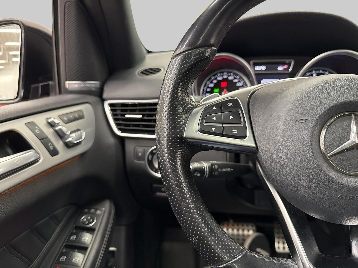 MERCEDES-BENZ GLE 2017