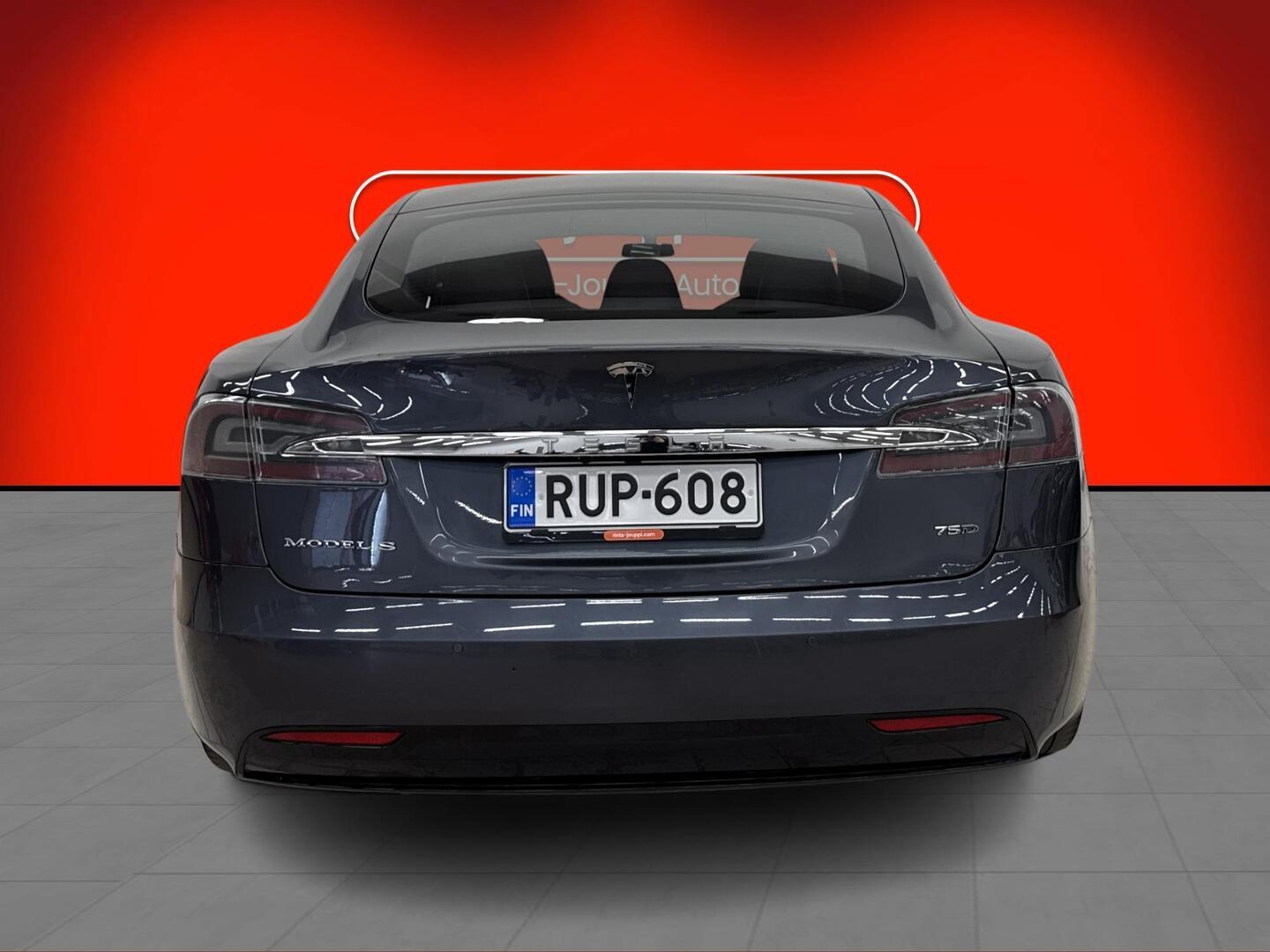 TESLA Model S 2017