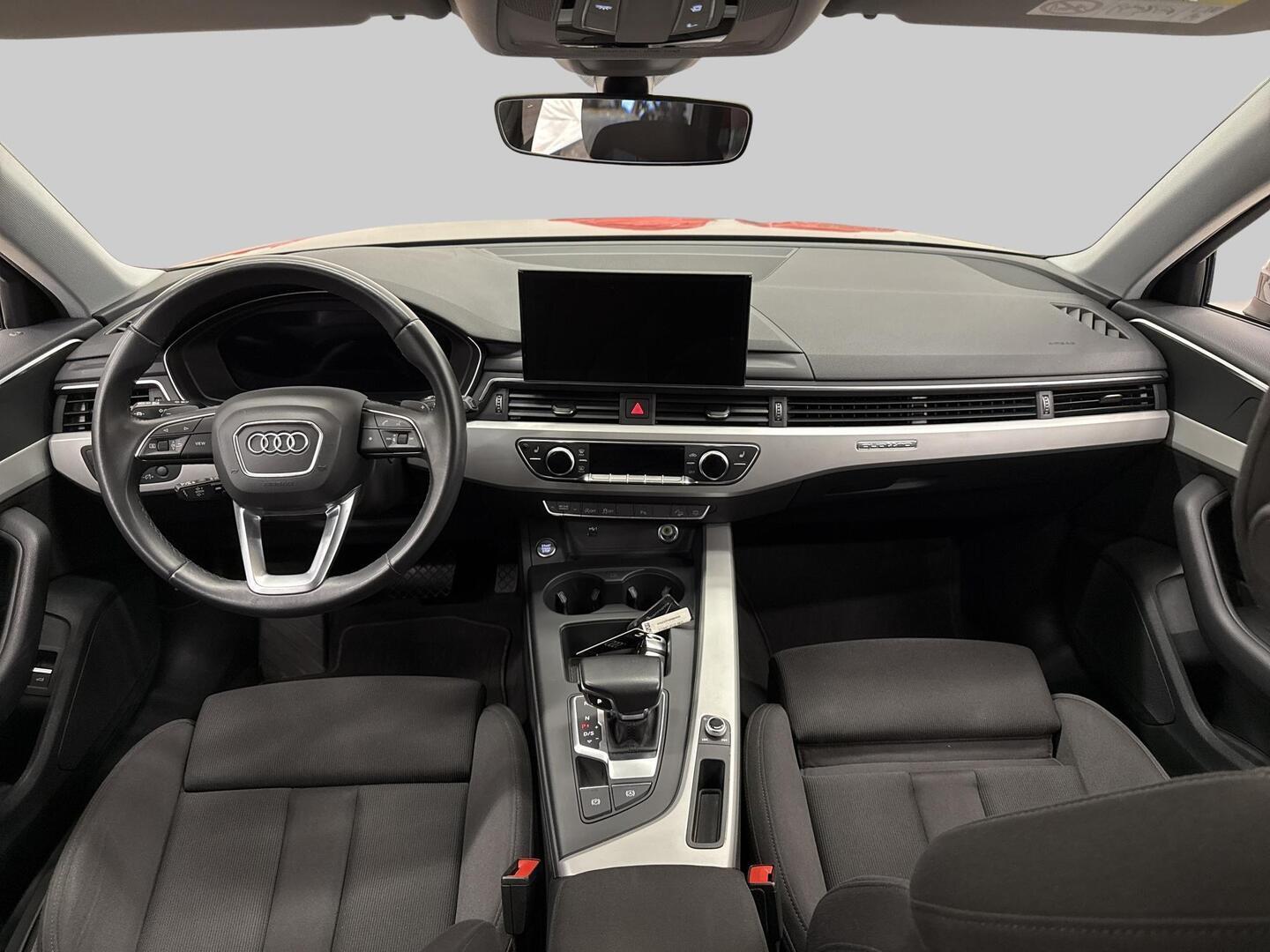 AUDI A4 allroad 2023