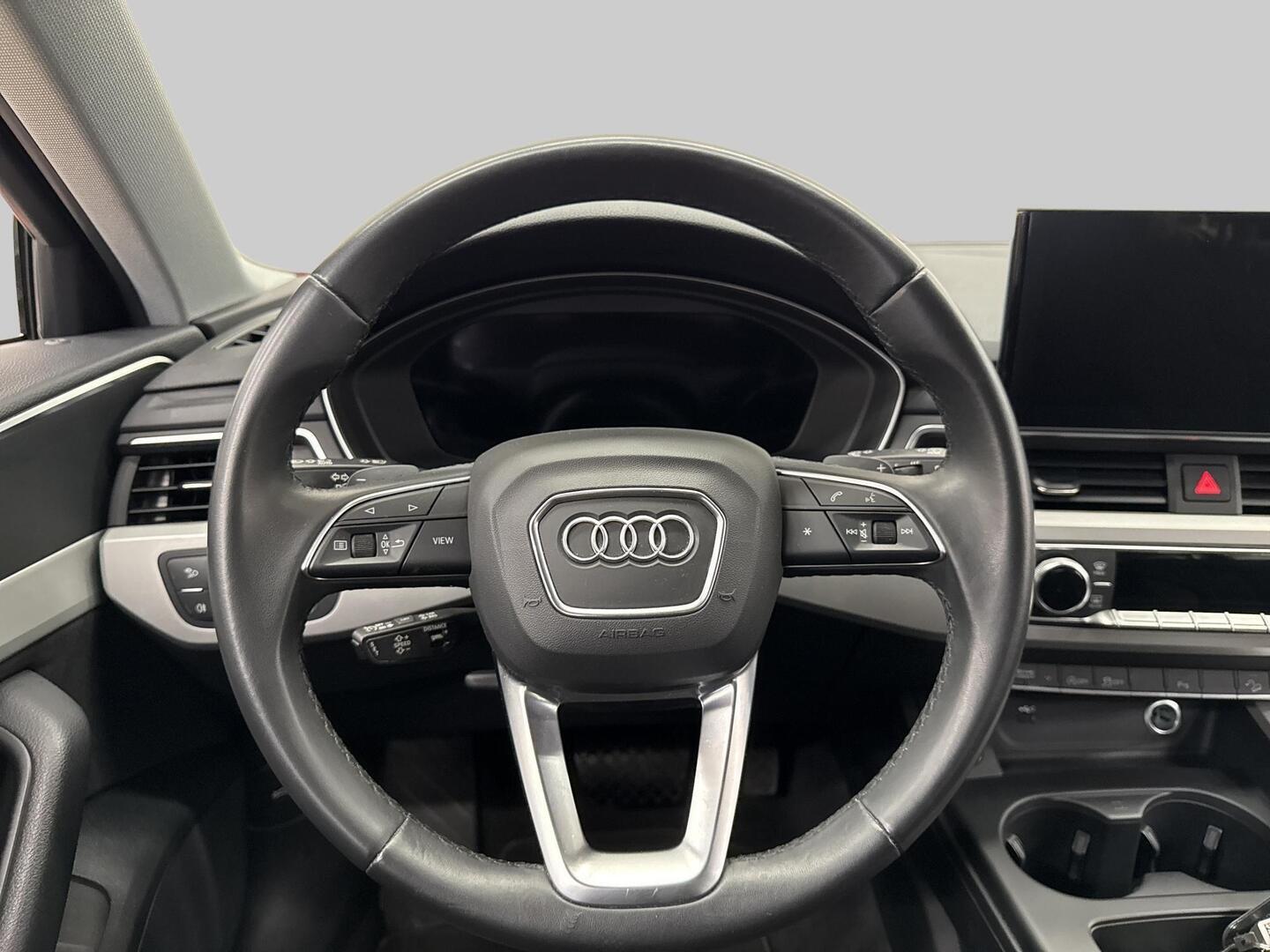 AUDI A4 allroad 2023