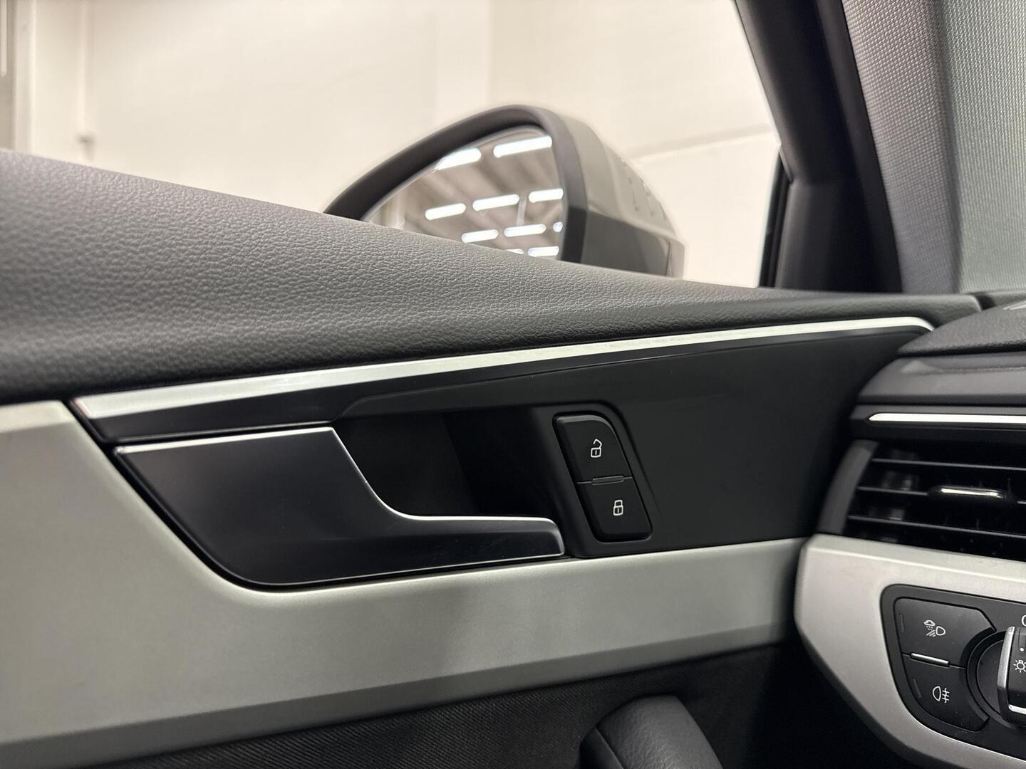 AUDI A4 allroad 2023