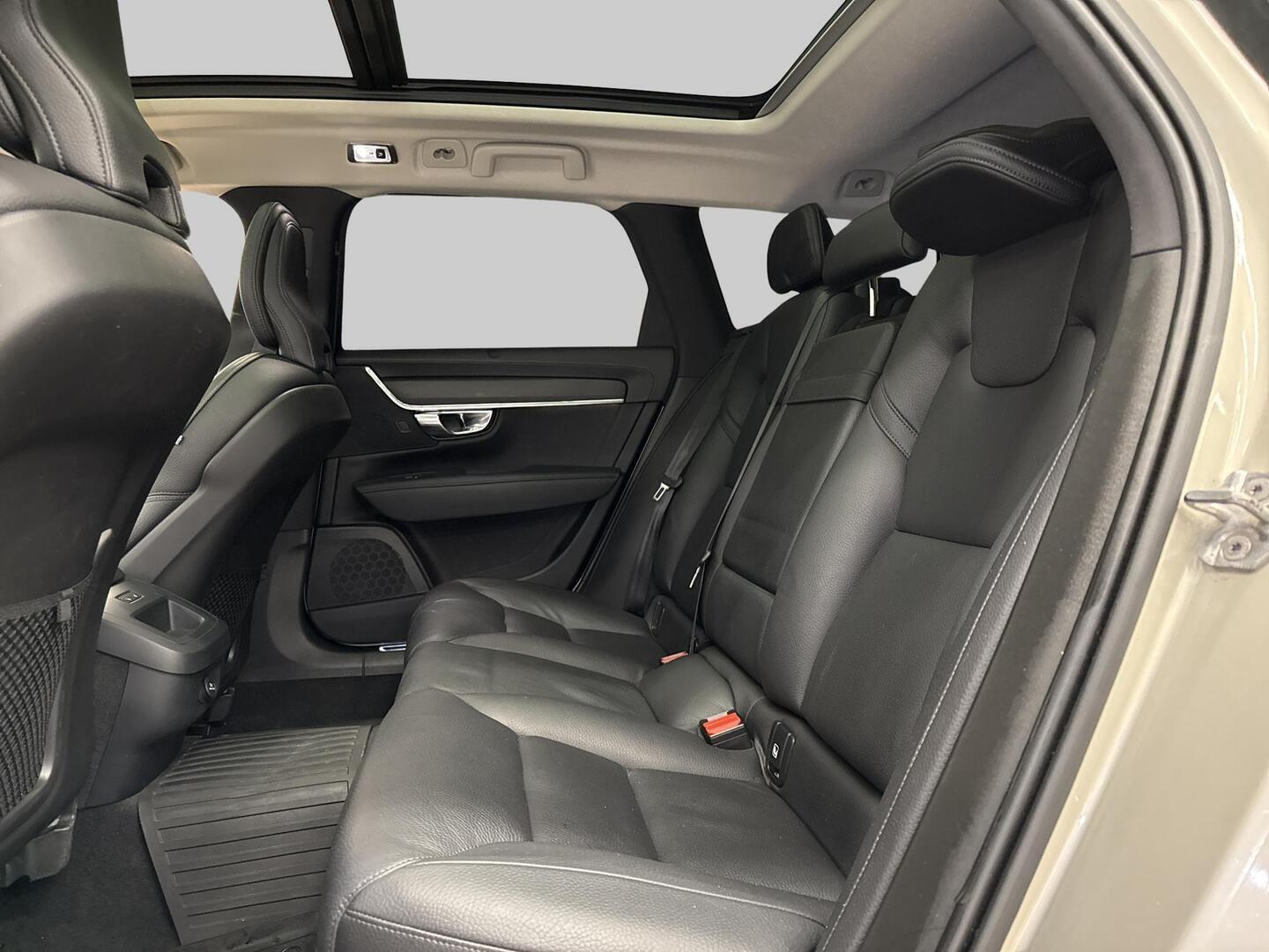 VOLVO V90 Cross Country 2019