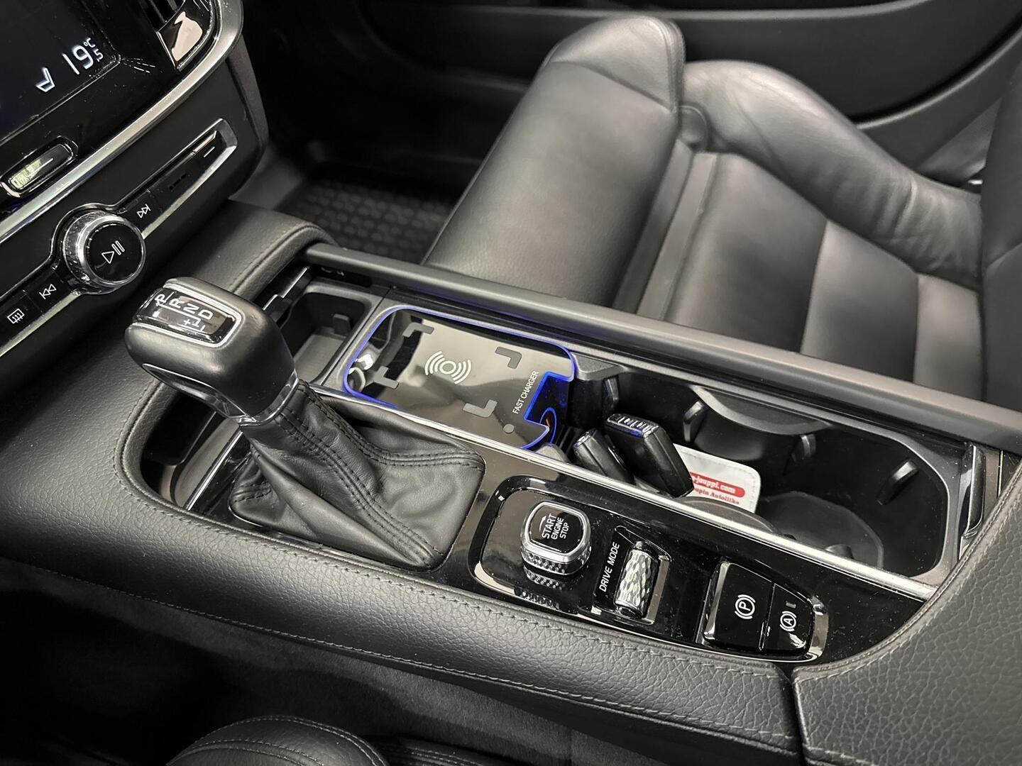 VOLVO V90 Cross Country 2019