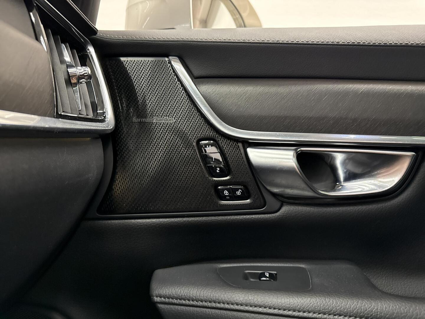 VOLVO V90 Cross Country 2019