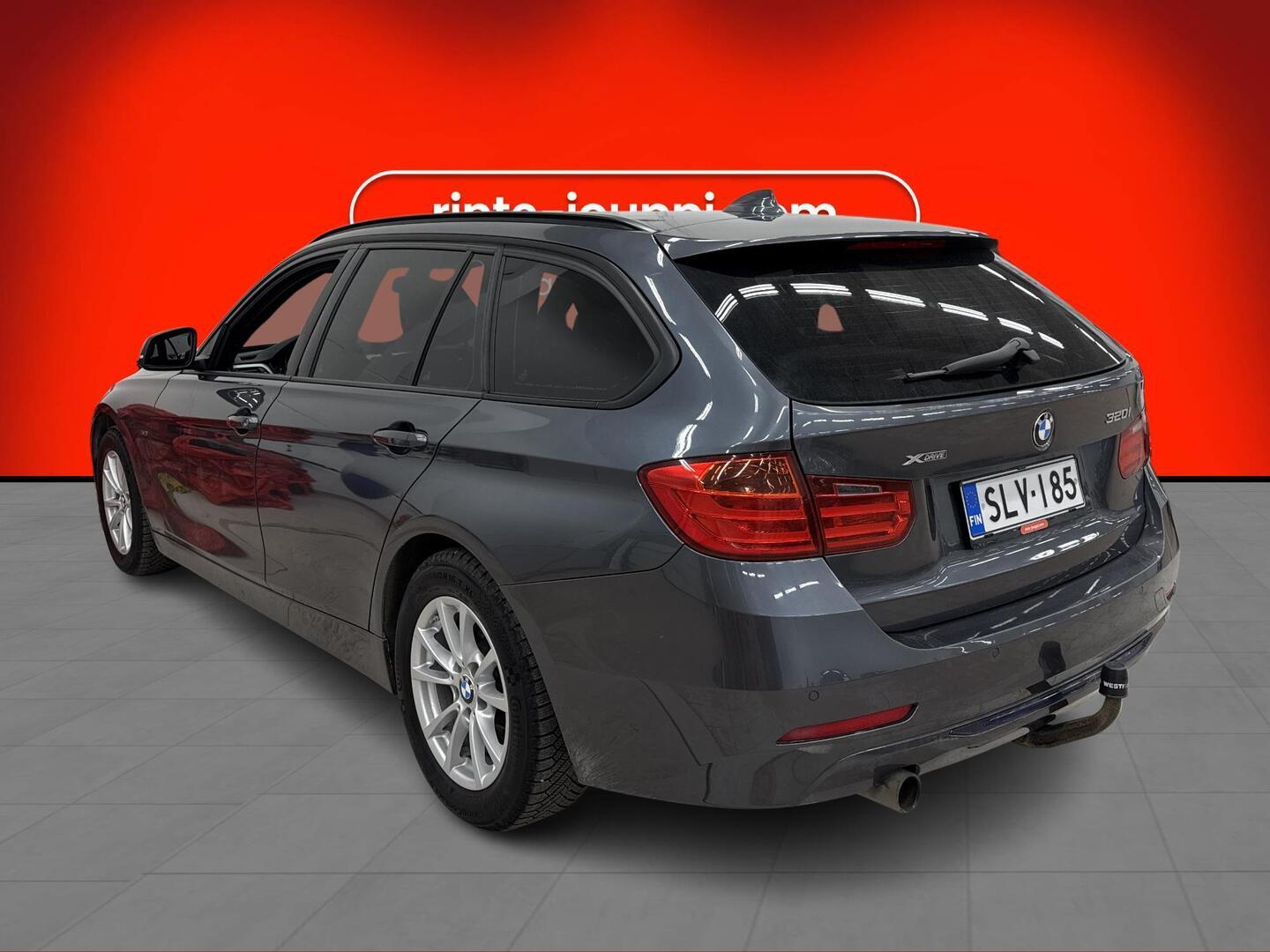 BMW 320 2015