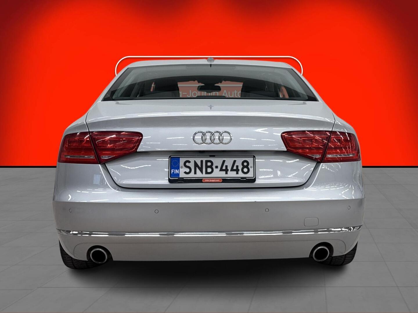 AUDI A8 2010