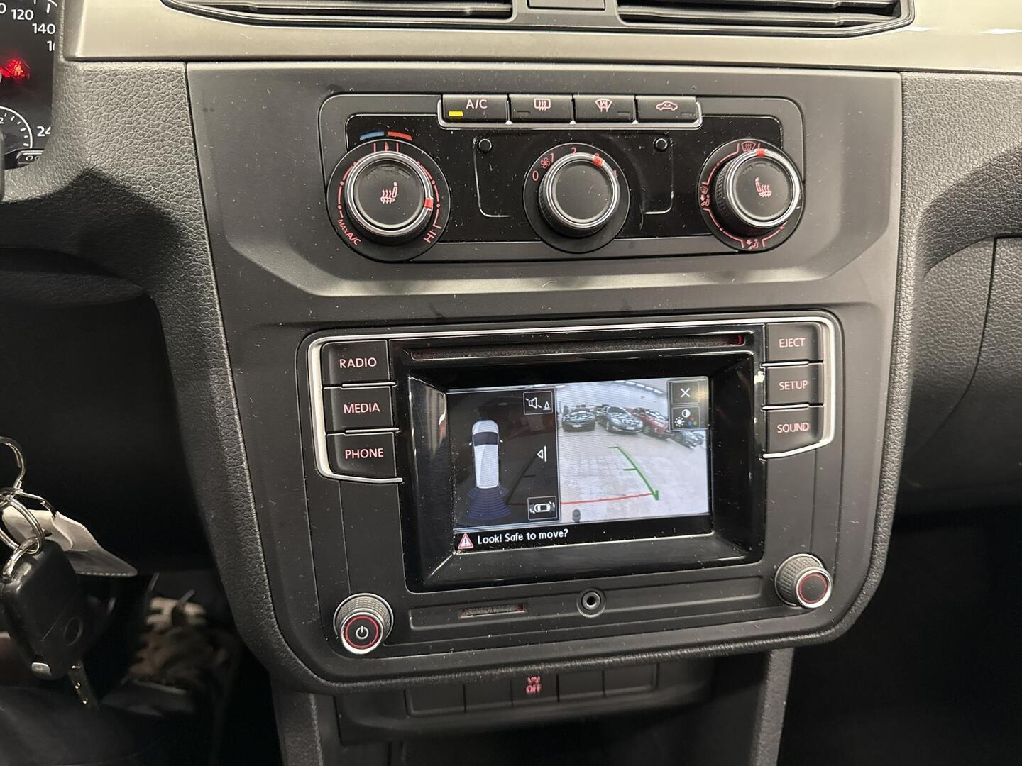 VOLKSWAGEN Caddy Maxi 2015