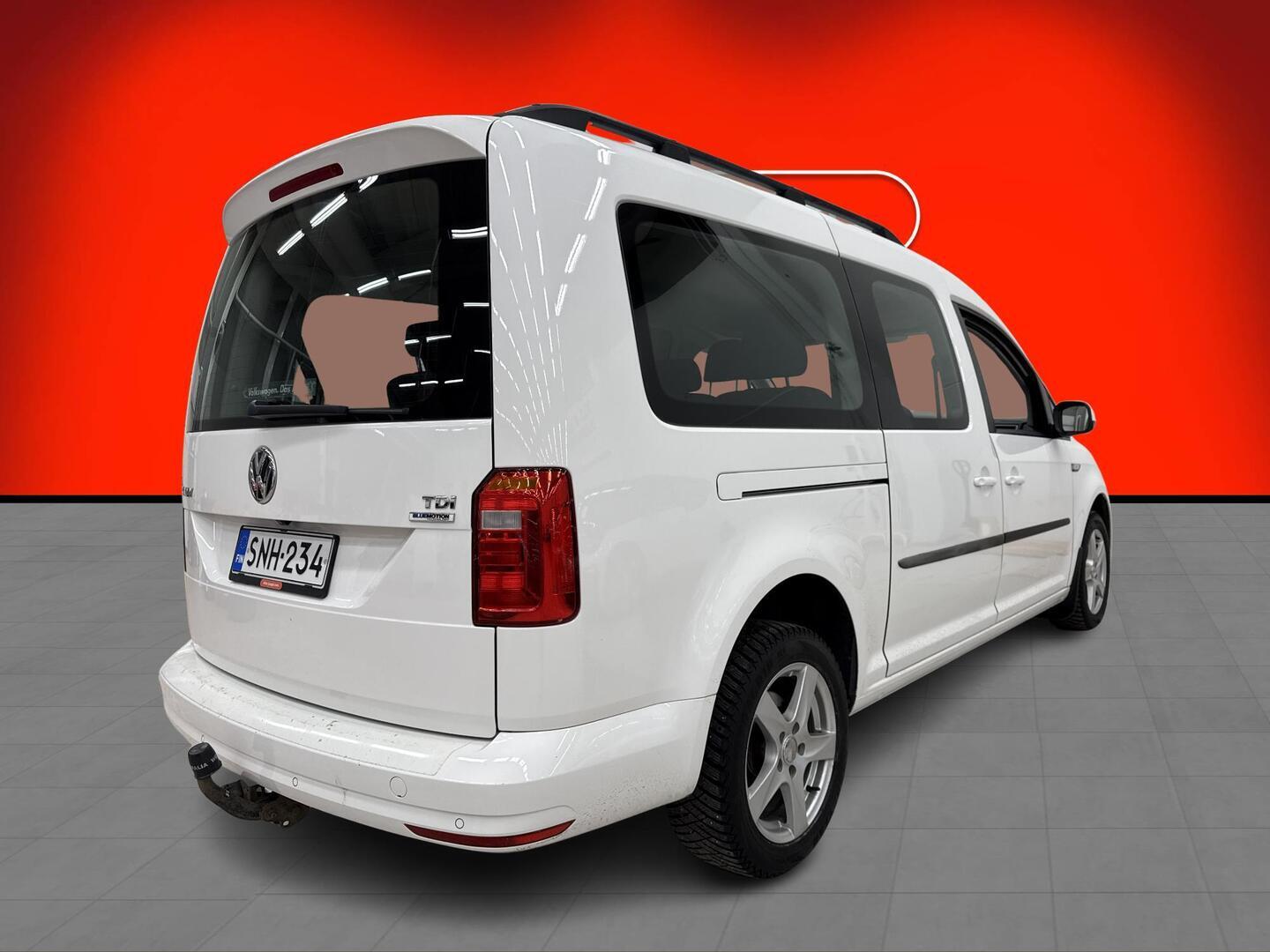 VOLKSWAGEN Caddy Maxi 2015