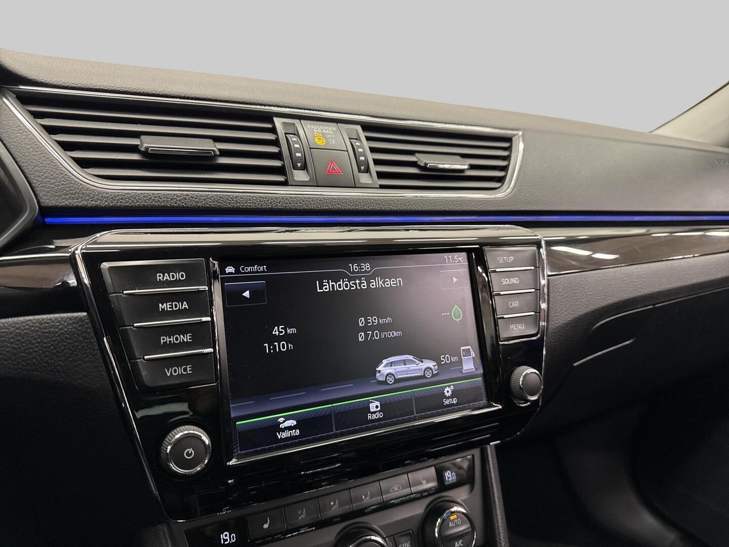 SKODA Superb 2017