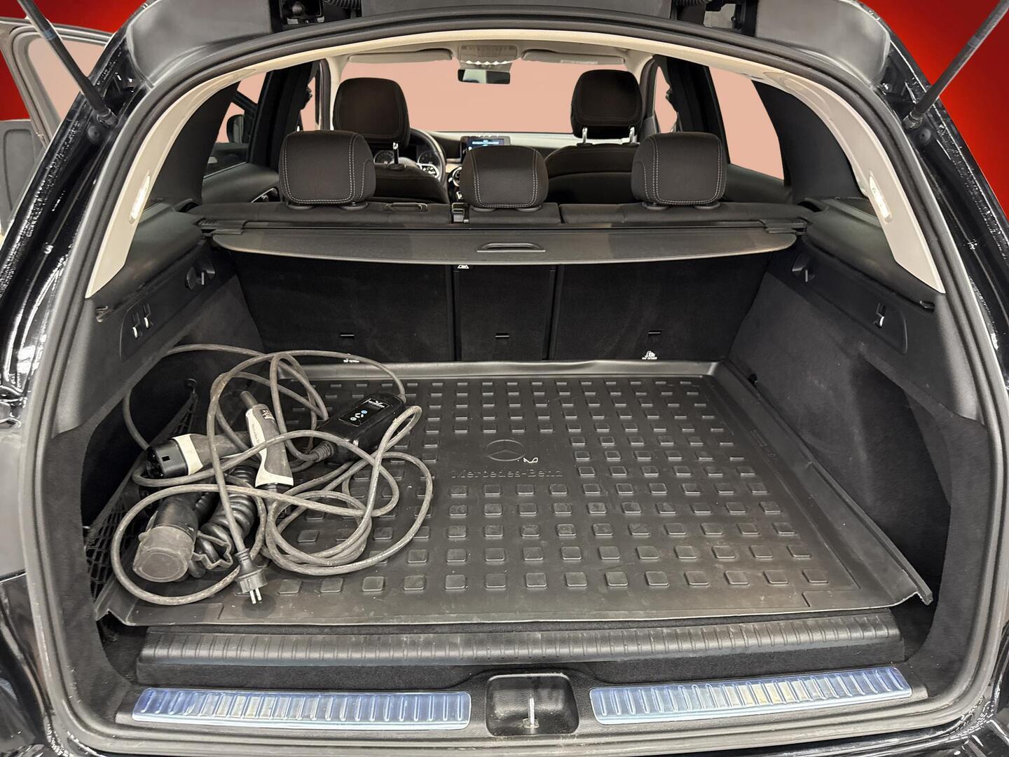 MERCEDES-BENZ GLC 2020