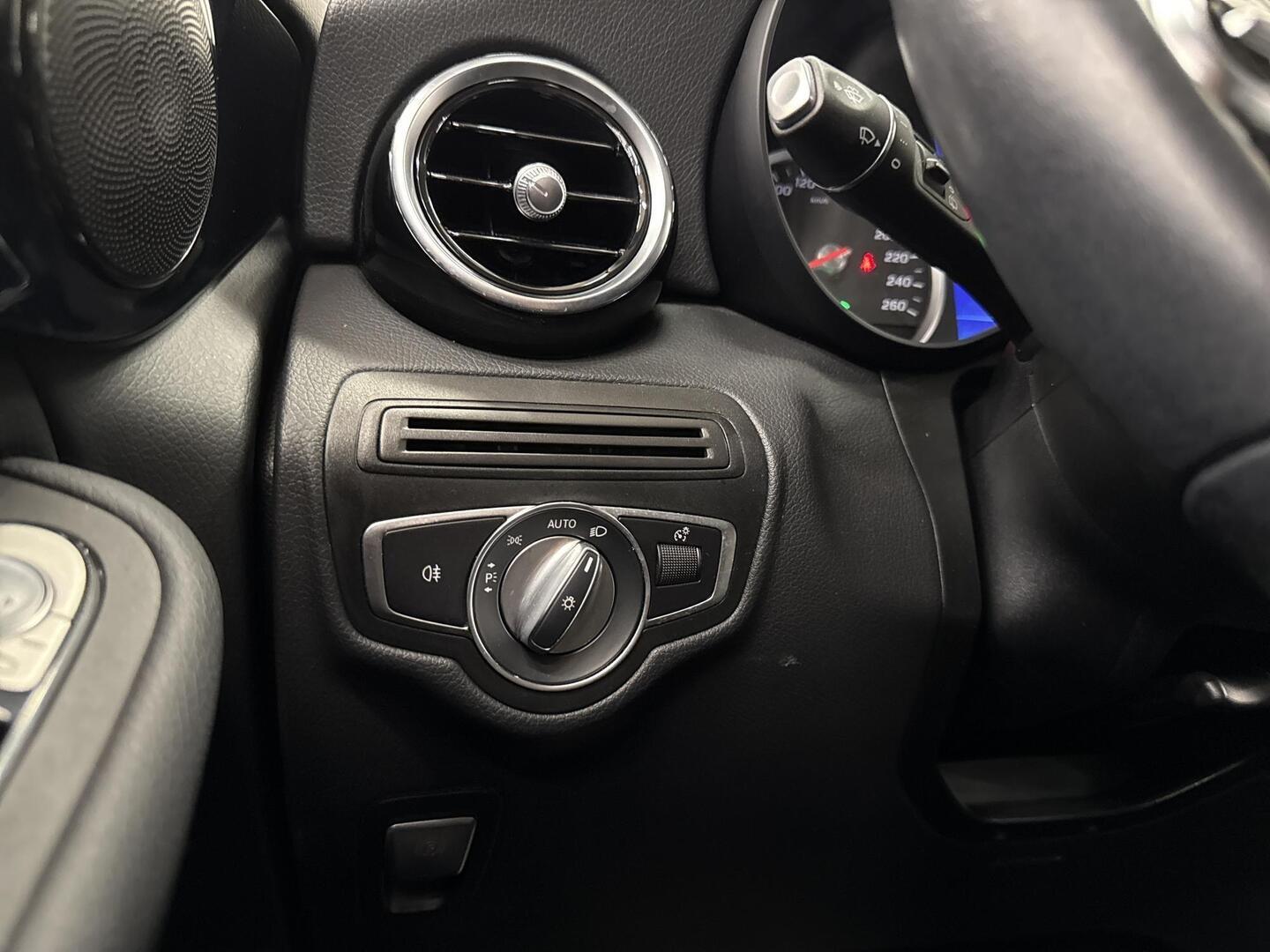MERCEDES-BENZ GLC 2020
