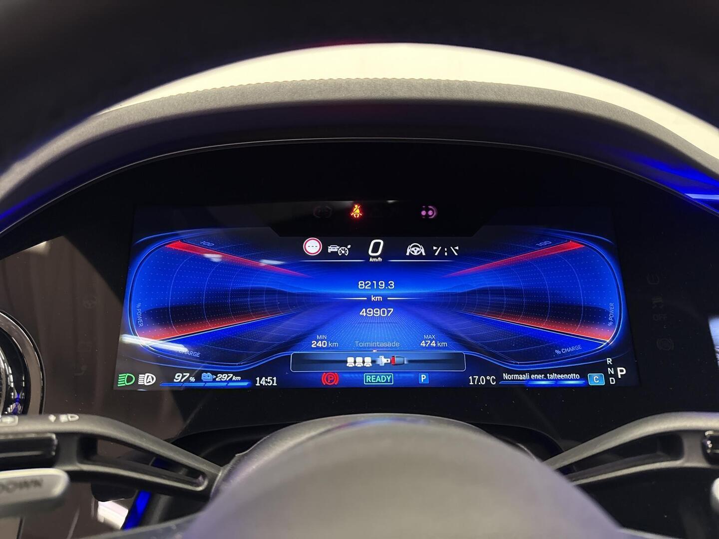 MERCEDES-BENZ EQE 2024