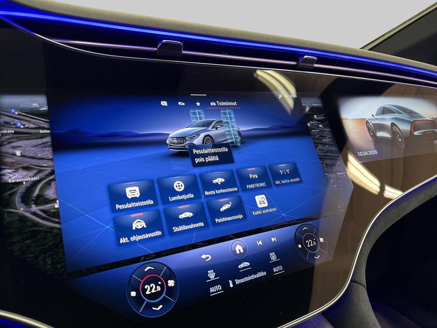 MERCEDES-BENZ EQE 2024