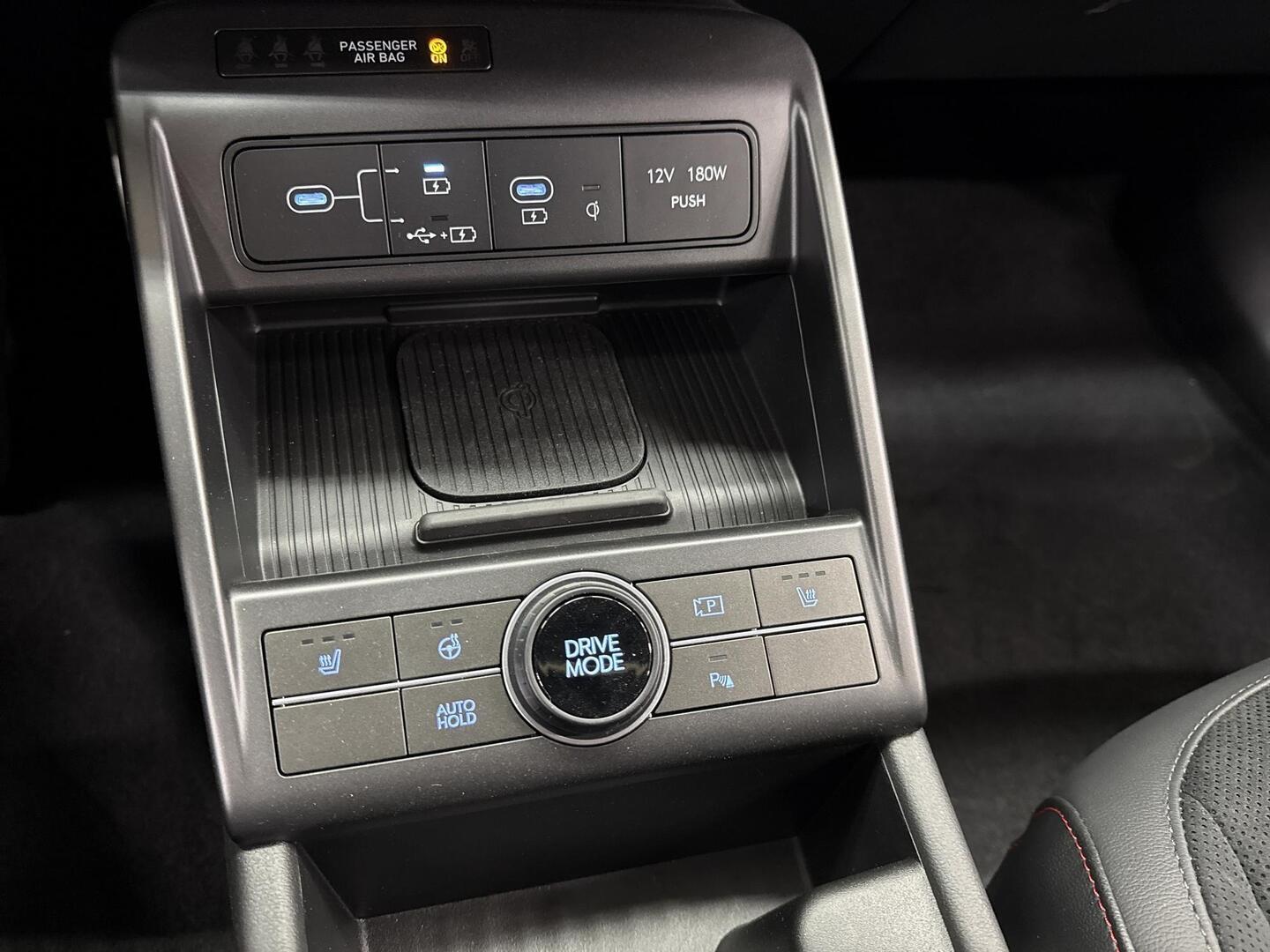 HYUNDAI KONA ELECTRIC 2025