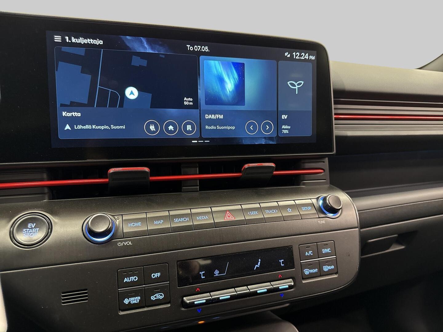 HYUNDAI KONA ELECTRIC 2025
