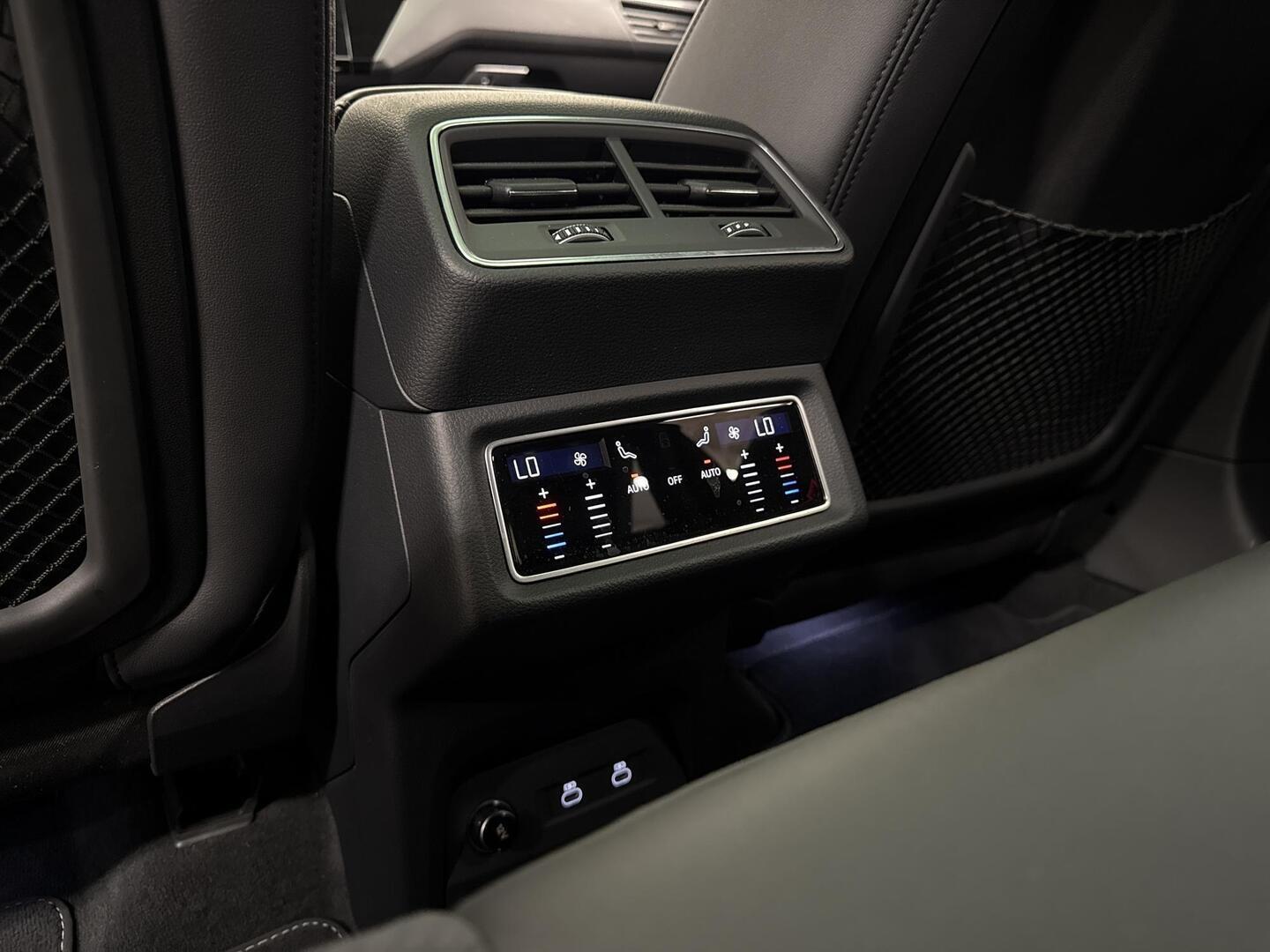 AUDI Q8 E-TRON 2023