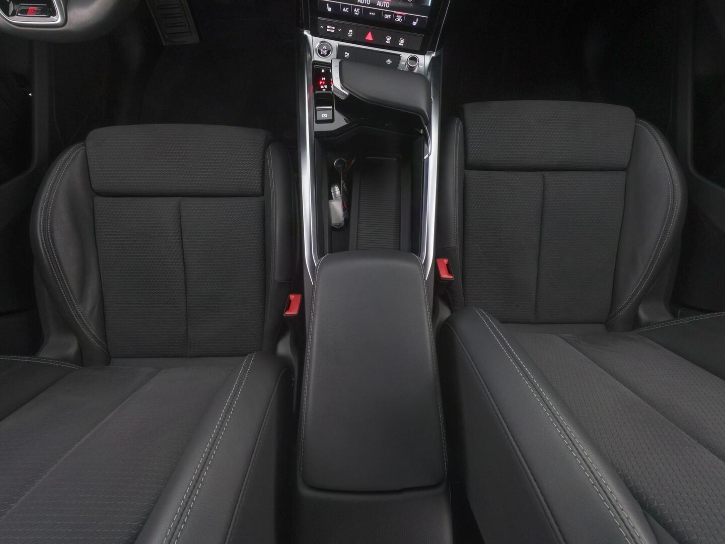 AUDI E-TRON 2023