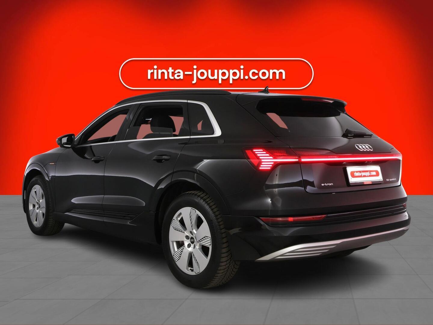 AUDI E-TRON 2023