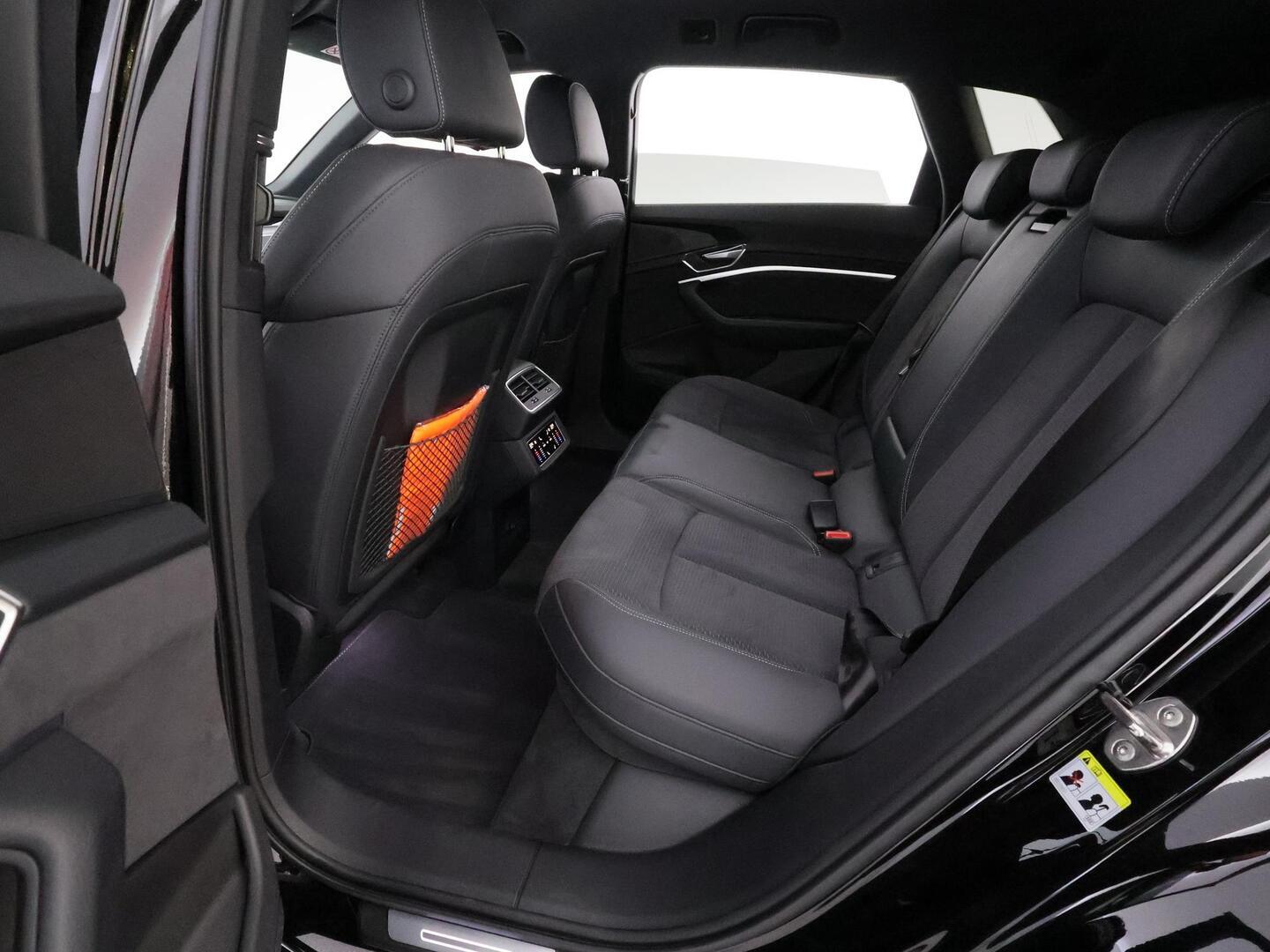 AUDI E-TRON 2023