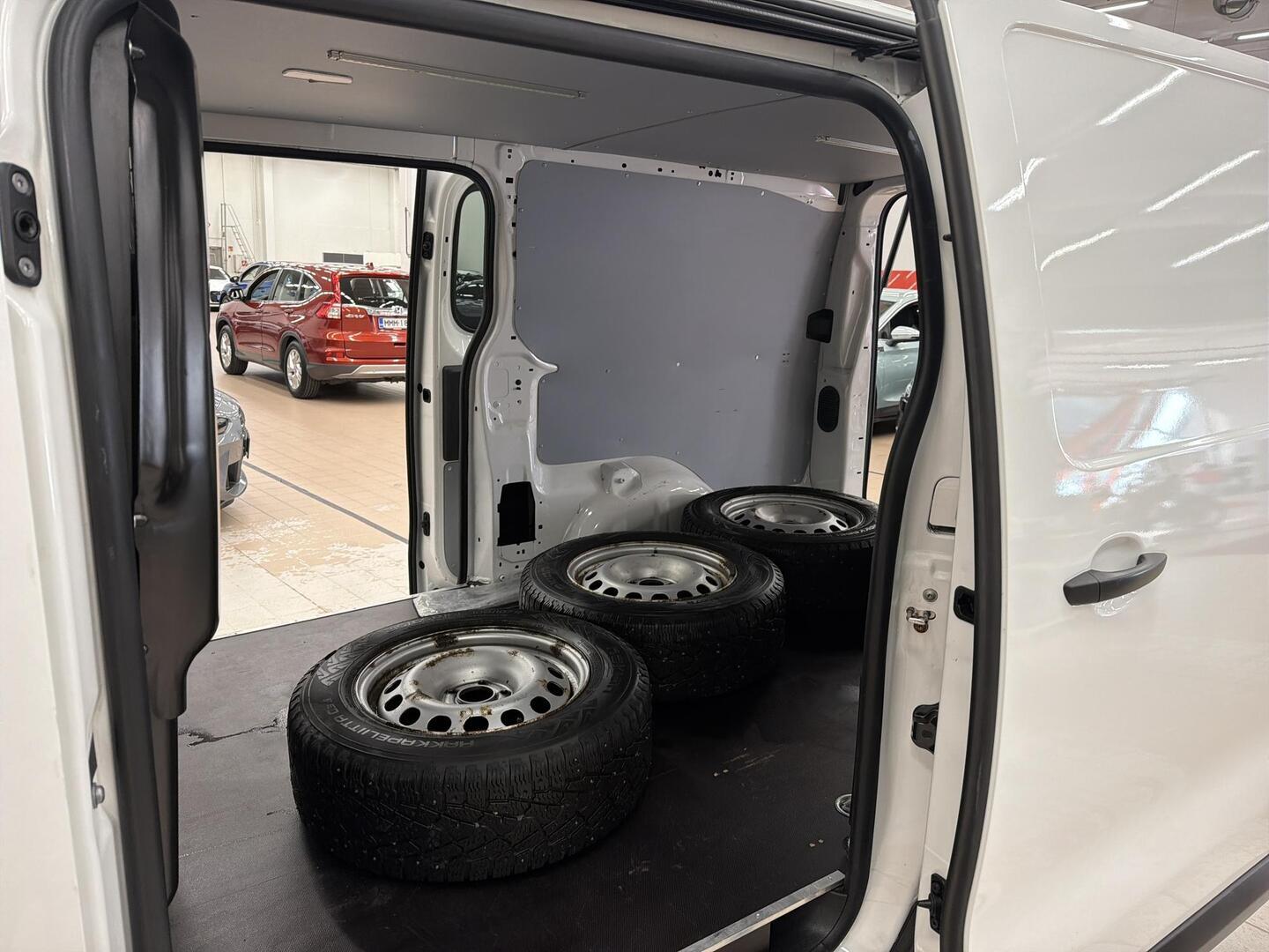 TOYOTA Proace 2021