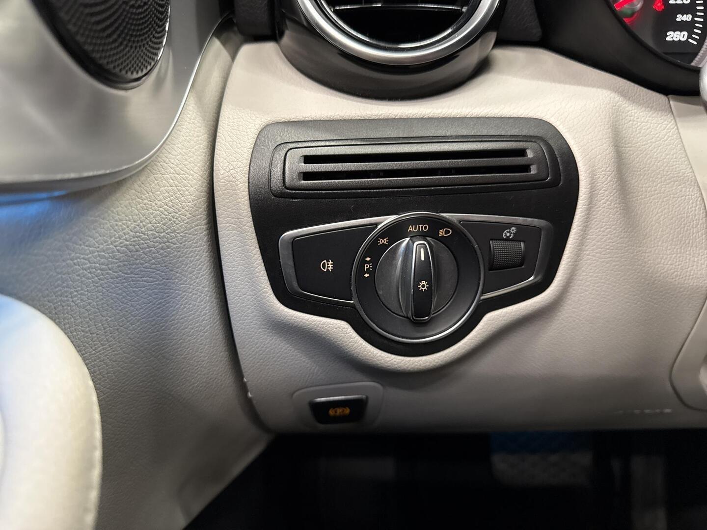 MERCEDES-BENZ C 2017