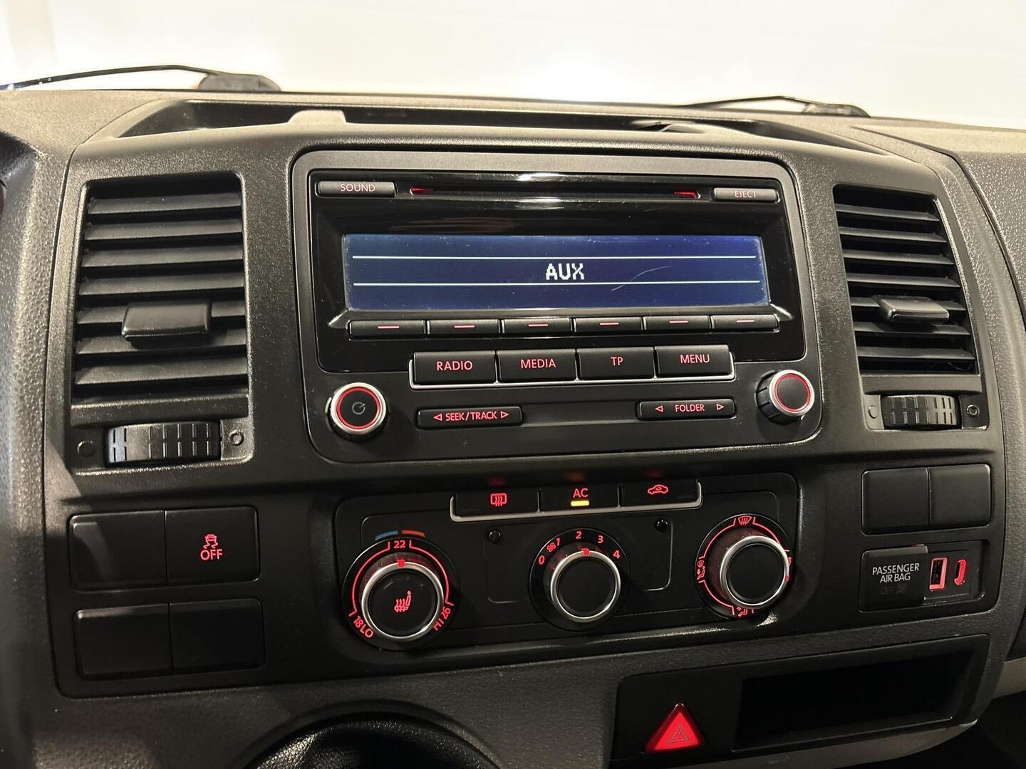 VOLKSWAGEN Transporter 2012