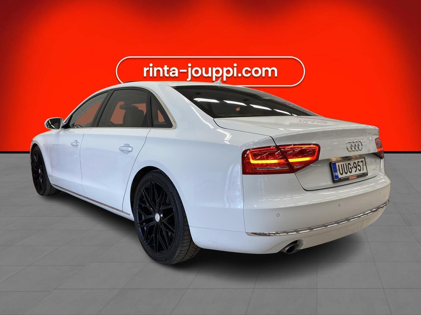 AUDI A8 2012