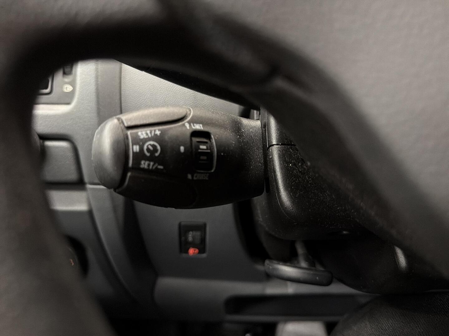 TOYOTA Proace 2013