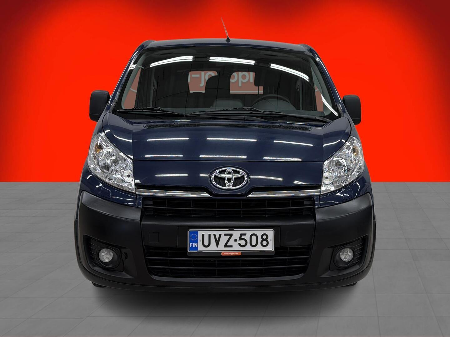 TOYOTA Proace 2013