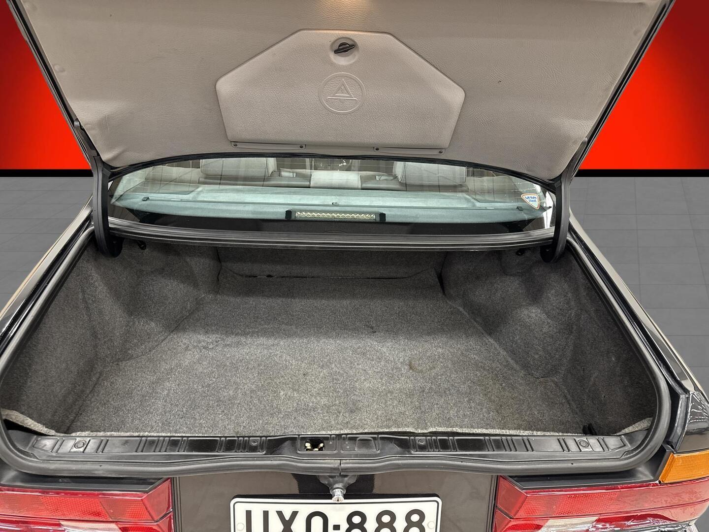 BMW 735 1987