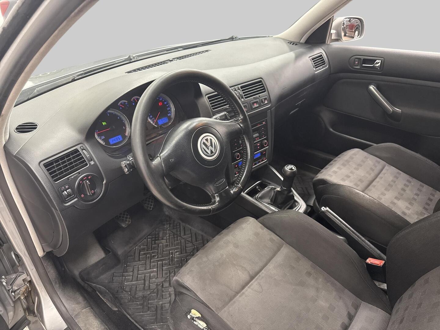 VOLKSWAGEN Golf Variant 2006