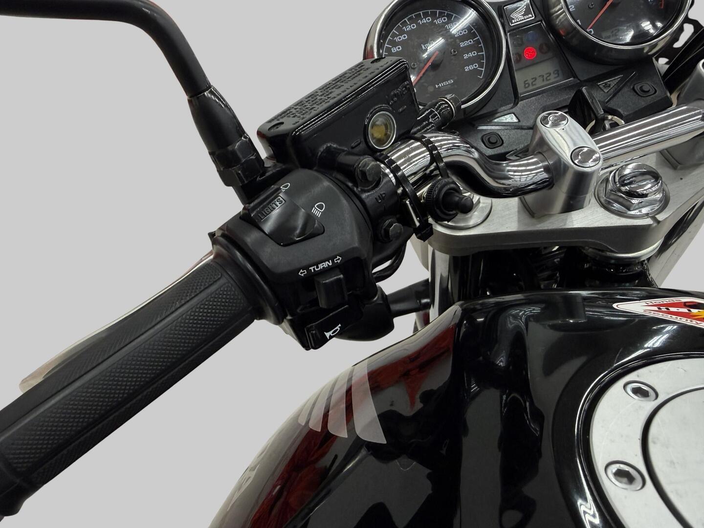 HONDA CB 2007