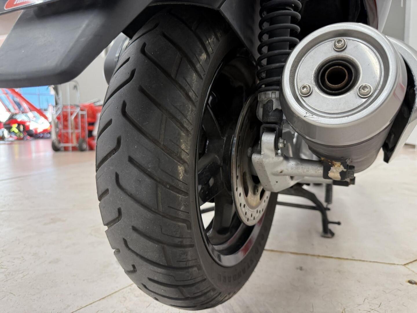 YAMAHA X-MAX 2009