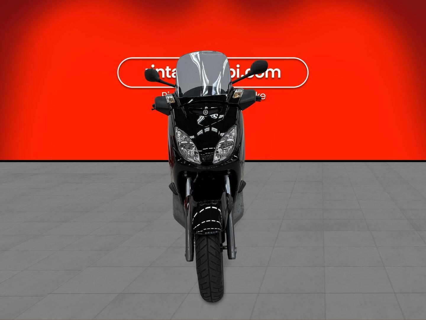 YAMAHA X-MAX 2009