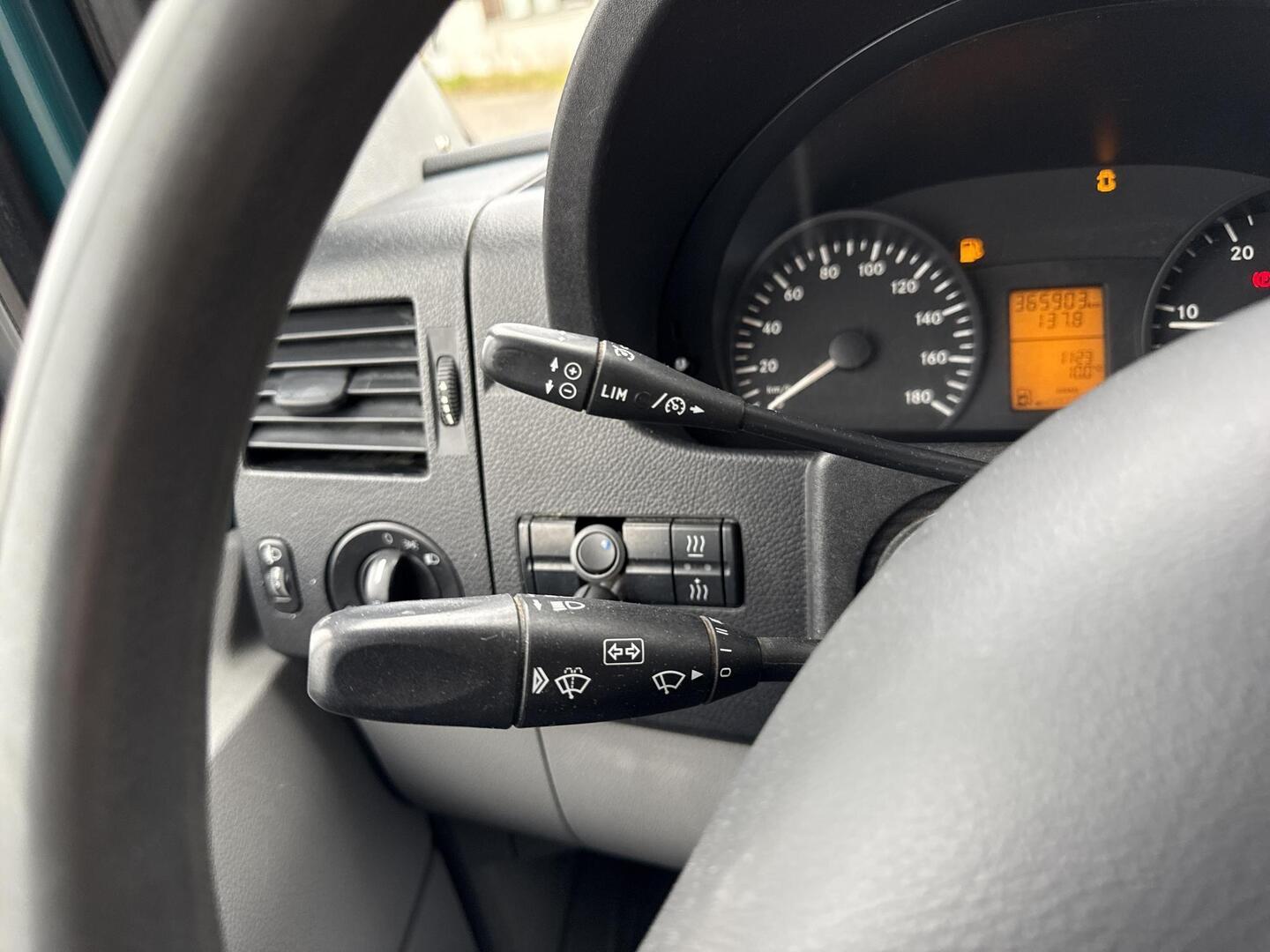 MERCEDES-BENZ Sprinter 2011
