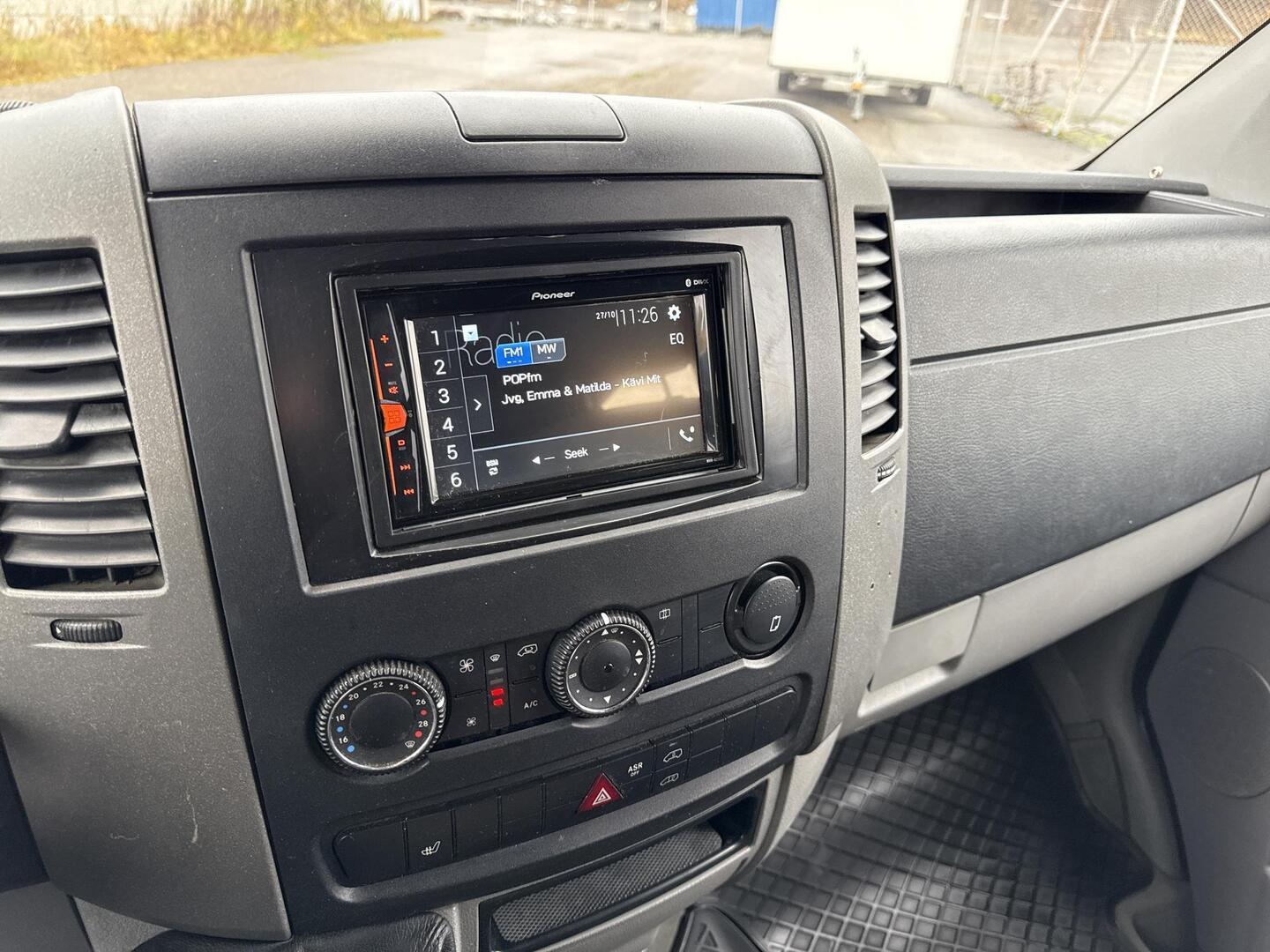 MERCEDES-BENZ Sprinter 2011