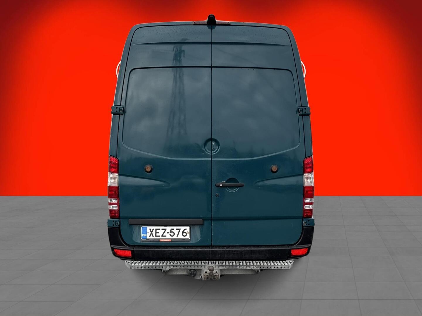 MERCEDES-BENZ Sprinter 2011