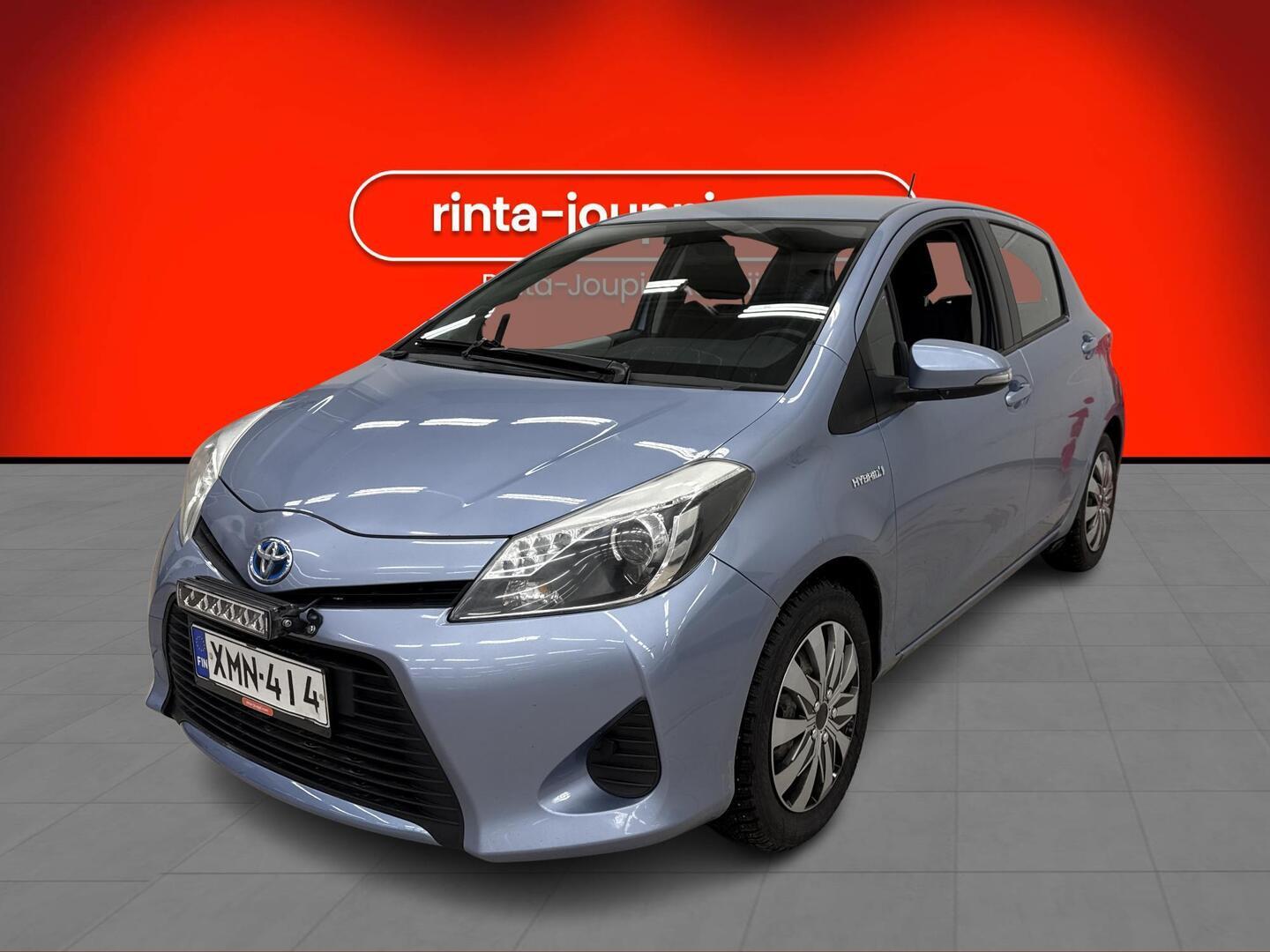 TOYOTA Yaris 2012
