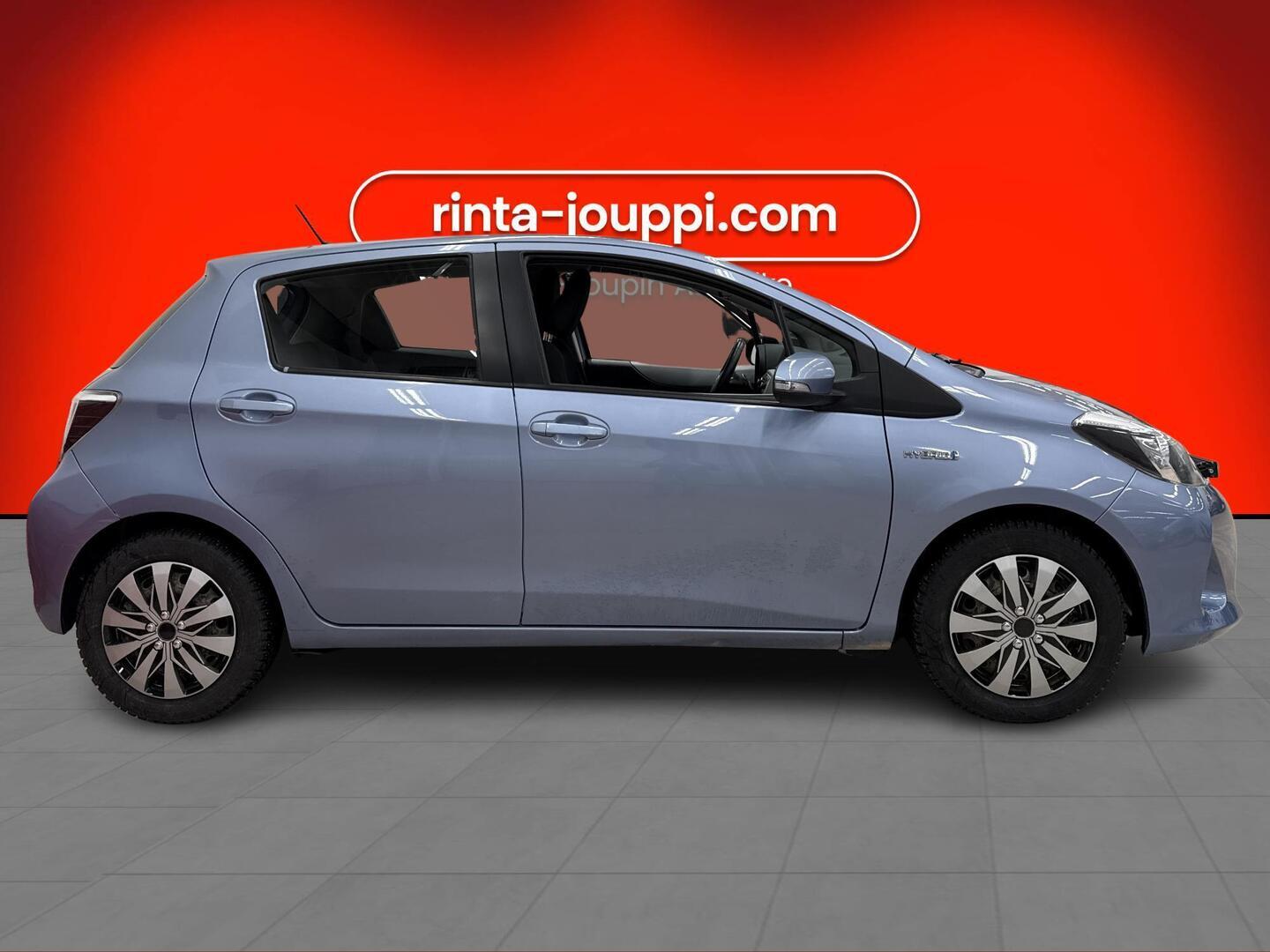 TOYOTA Yaris 2012
