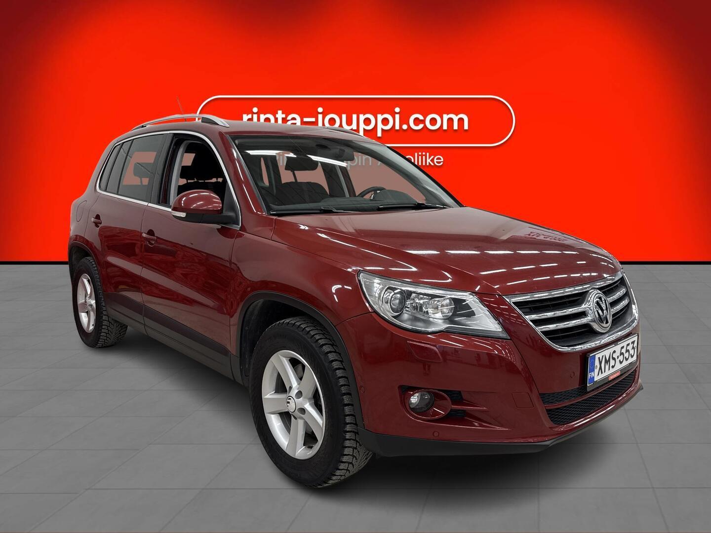 VOLKSWAGEN Tiguan 2011