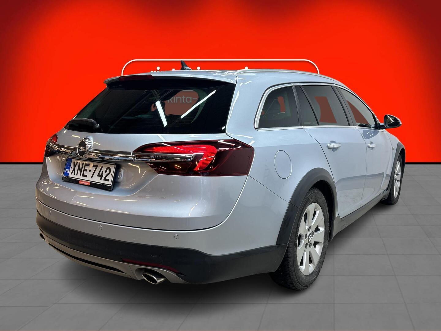 OPEL INSIGNIA 2015