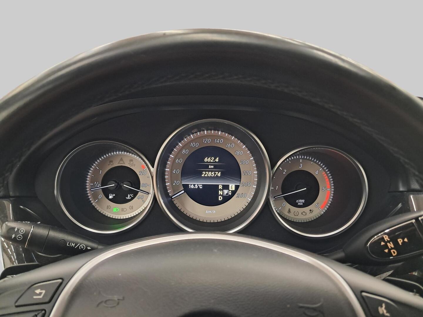 MERCEDES-BENZ CLS 2011