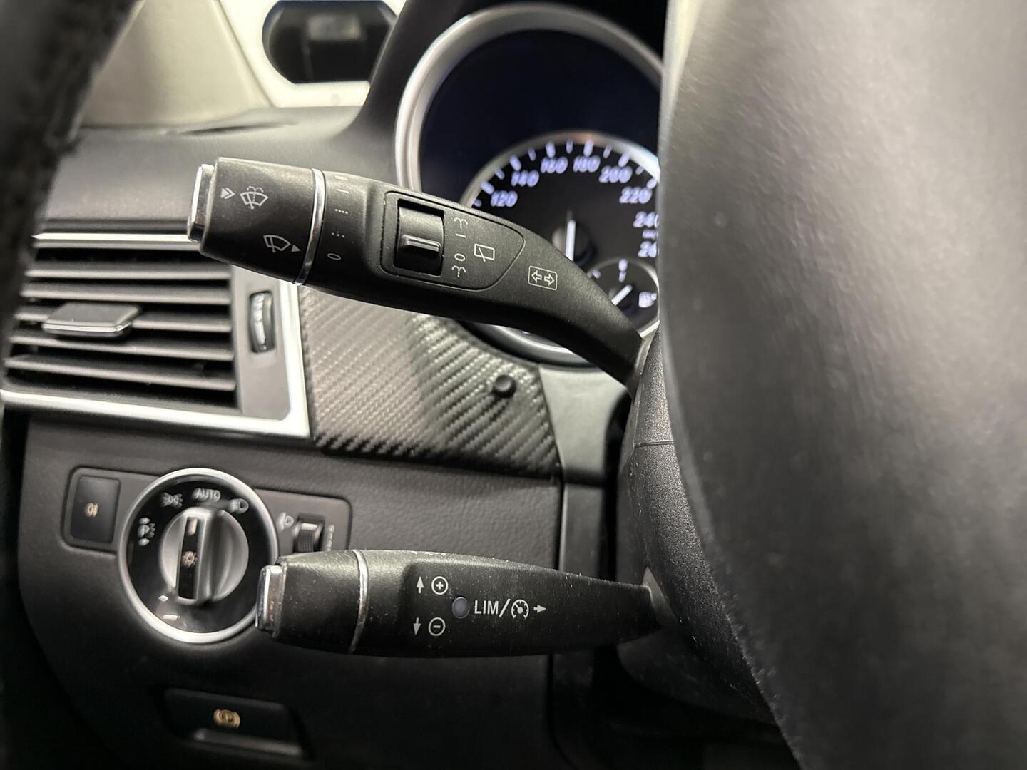 MERCEDES-BENZ ML 2012