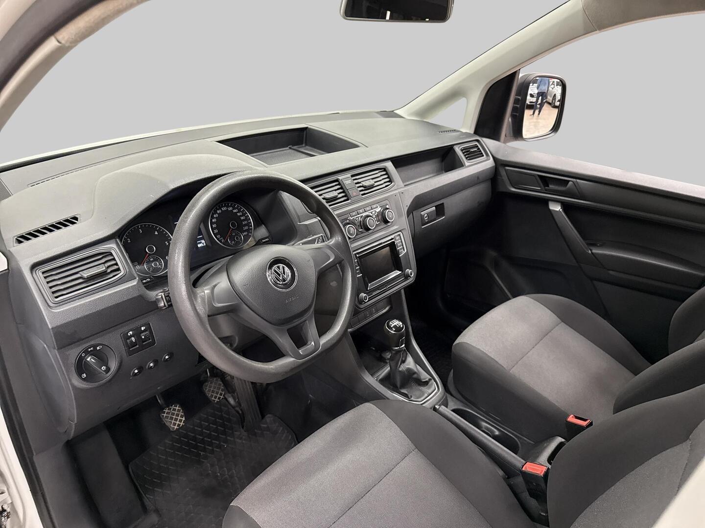 VOLKSWAGEN Caddy 2017
